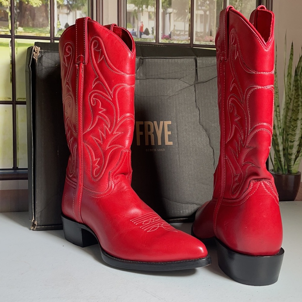 Frye Bruce Pull On Boots MENS